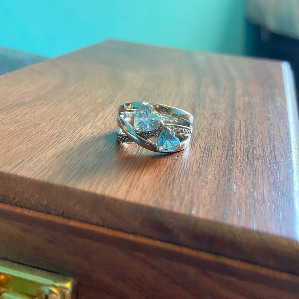 JARED BLUE TOPAZ RING